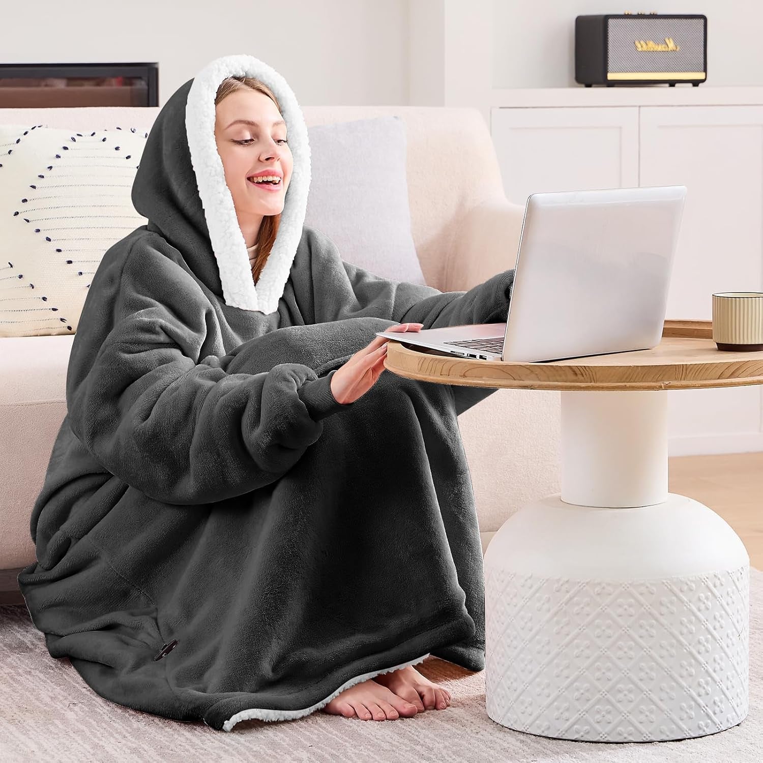 Wearable Blanket Hoodie, Flannel Sherpa Fleece Blanket Sweatshirt for Adults Women Men,One Size Fits All