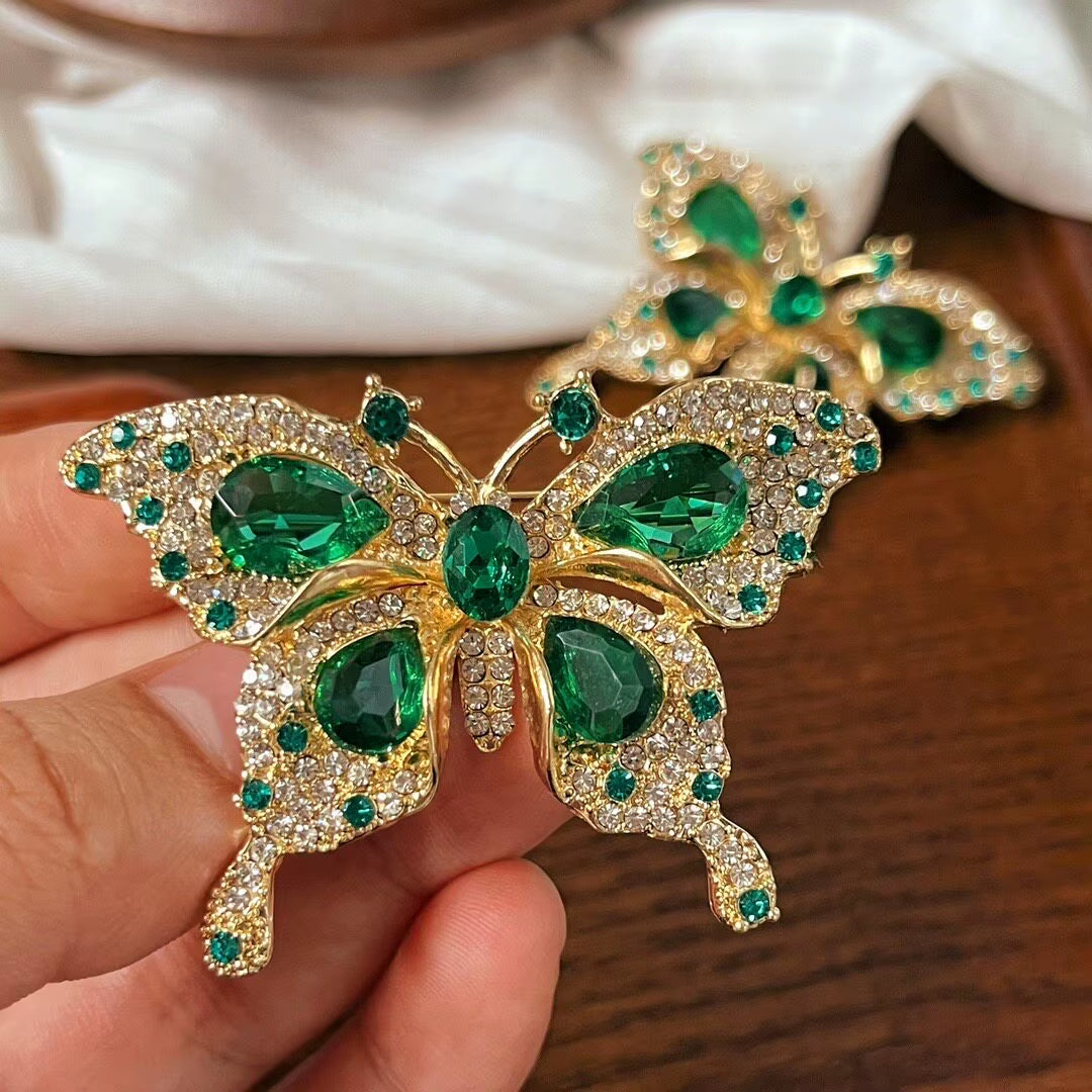 Fashion Women Girls Elegant Emerald Crystal Butterfly Brooches Badges Classic Lady Dress Suit High-End Pins Jewelry